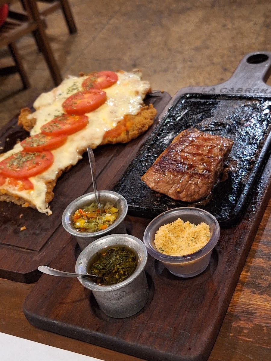 La Cabrera Grill Restaurant — foto 1